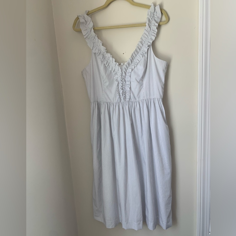 Size 14 Banana Republic Stripe Ruffle Neck Straps Pinstripe NWT! 100% Cotton